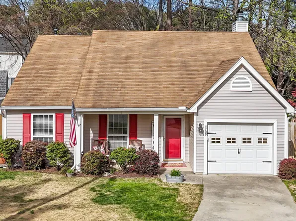 5209 Fieldwood Ct, Raleigh, NC 27616