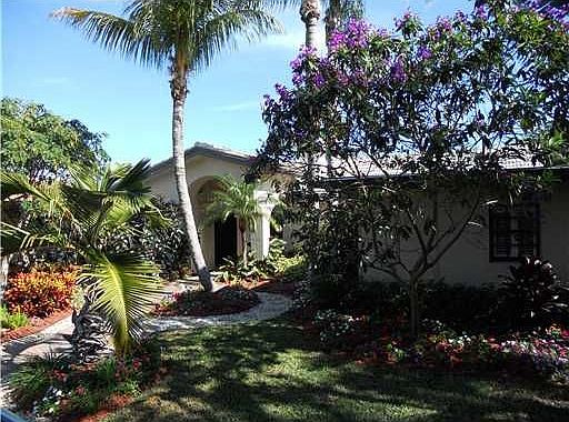1st image of 965 SE Saint Lucie Blvd