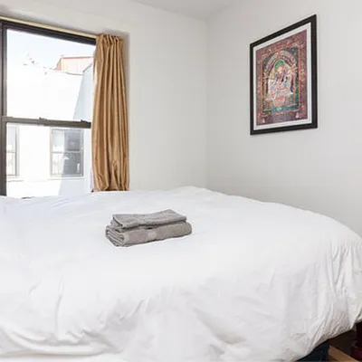 Rented by Nooklyn NYC LLC | media 54