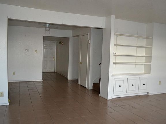 2nd image of 7371 Chasewood Dr