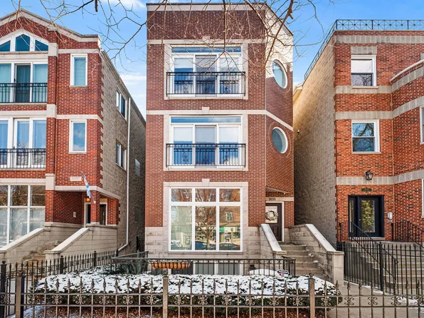 3035 N Racine Ave #1, Chicago, IL 60657
