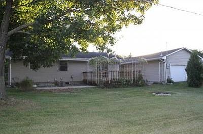 4th image of 11756 Texas Ave N