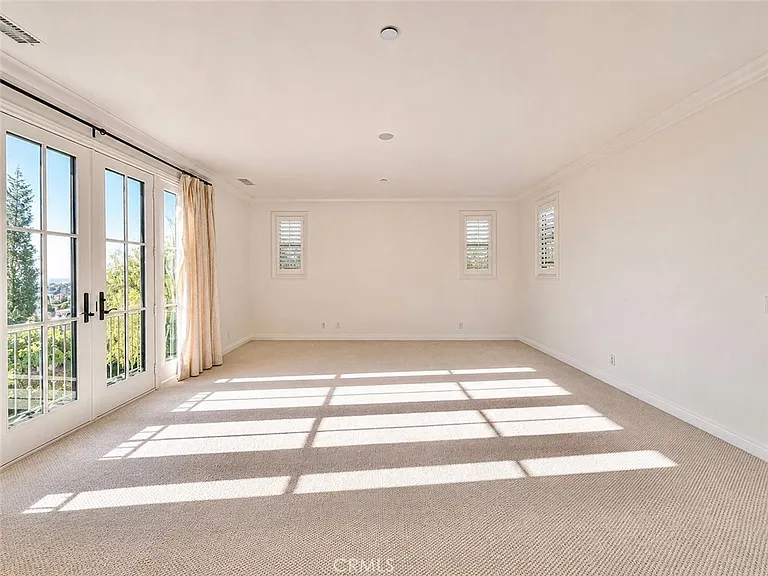 37 View Ter — Photo 24