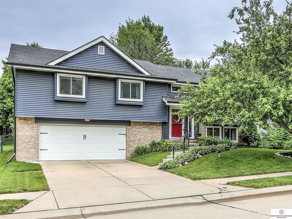 1st image of 6420 S 165th Ave