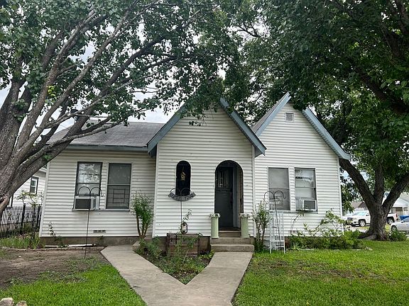 2nd image of 1202 McKinley Ave