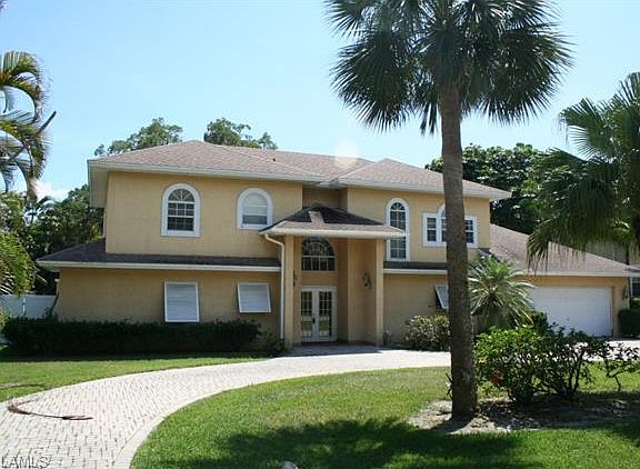 2nd image of 25 Lagoon St
