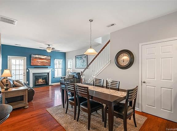 4th image of 14040 Singleleaf Ln
