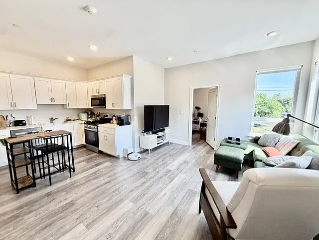 5 Fremont St #308 — Photo 12