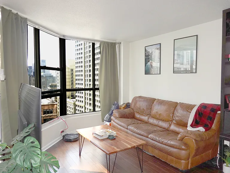 405 N Wabash Ave #705 — Photo 9
