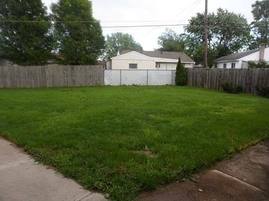 2nd image of 243 Middle Dr