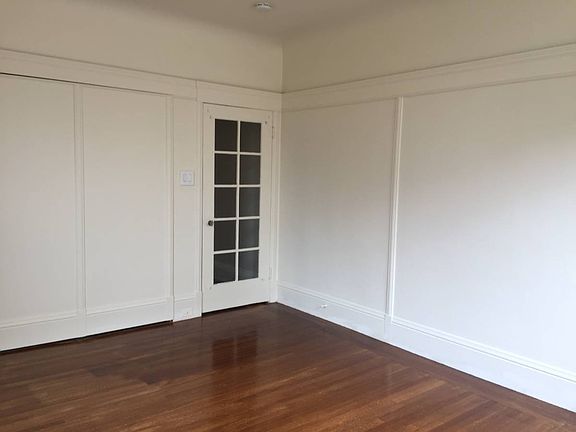 3rd image of 7100 Geary Blvd APT 12