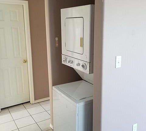 5th image of 410 Pirul St APT 1