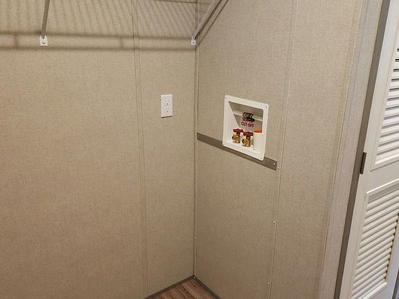 5th image of 6539 Townsend Rd #244
