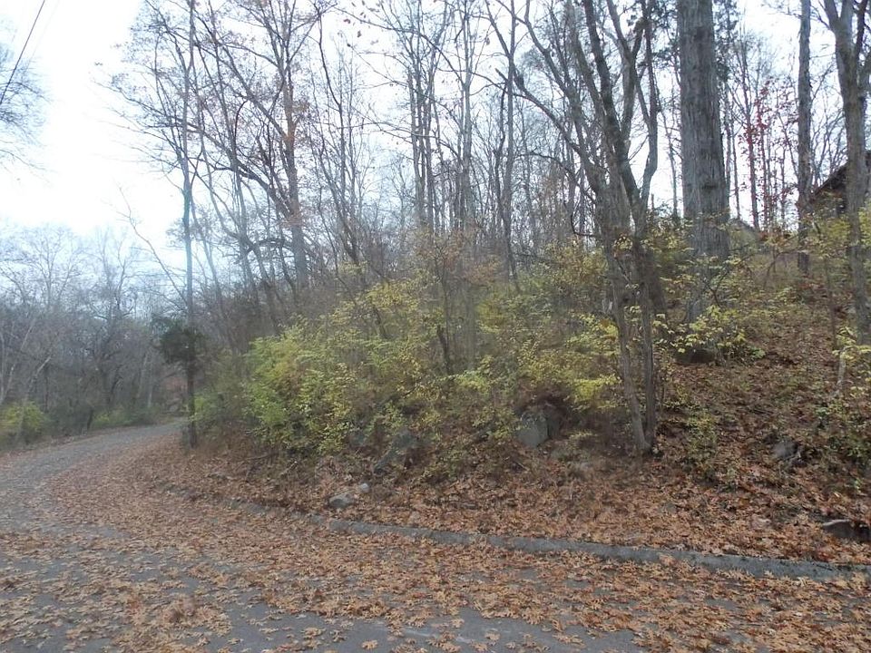 1st image of Deer Run Dr