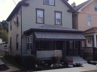 1214 5th Ave, Ford City, PA 16226