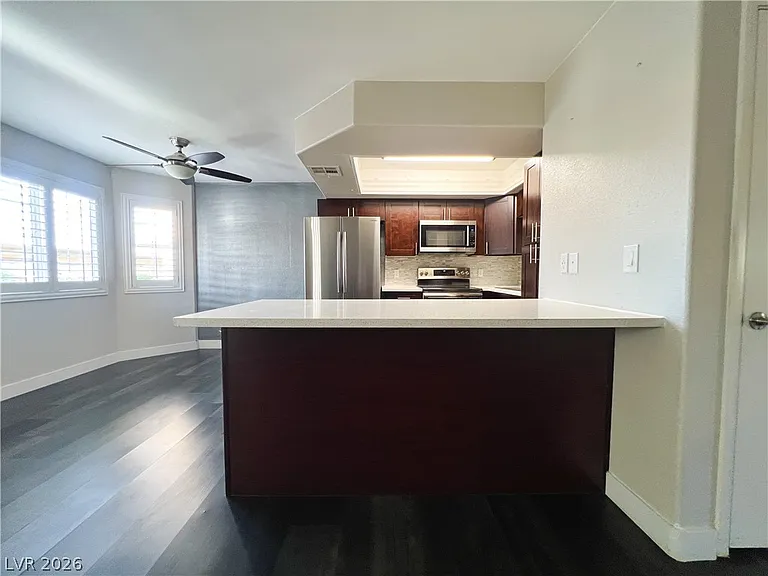 8410 Eldora Ave #1004 — Photo 26