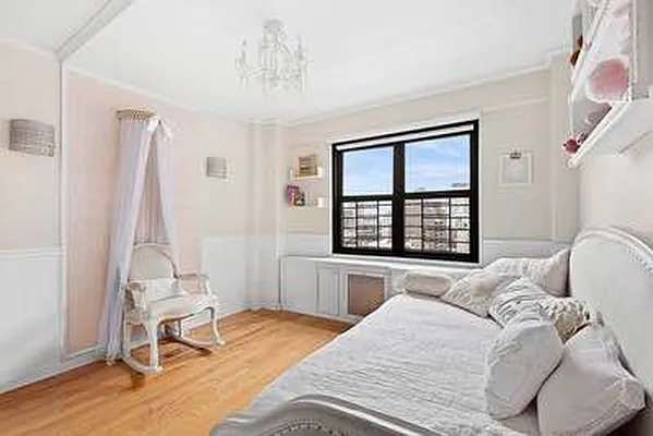 Rented by Corcoran | media 5