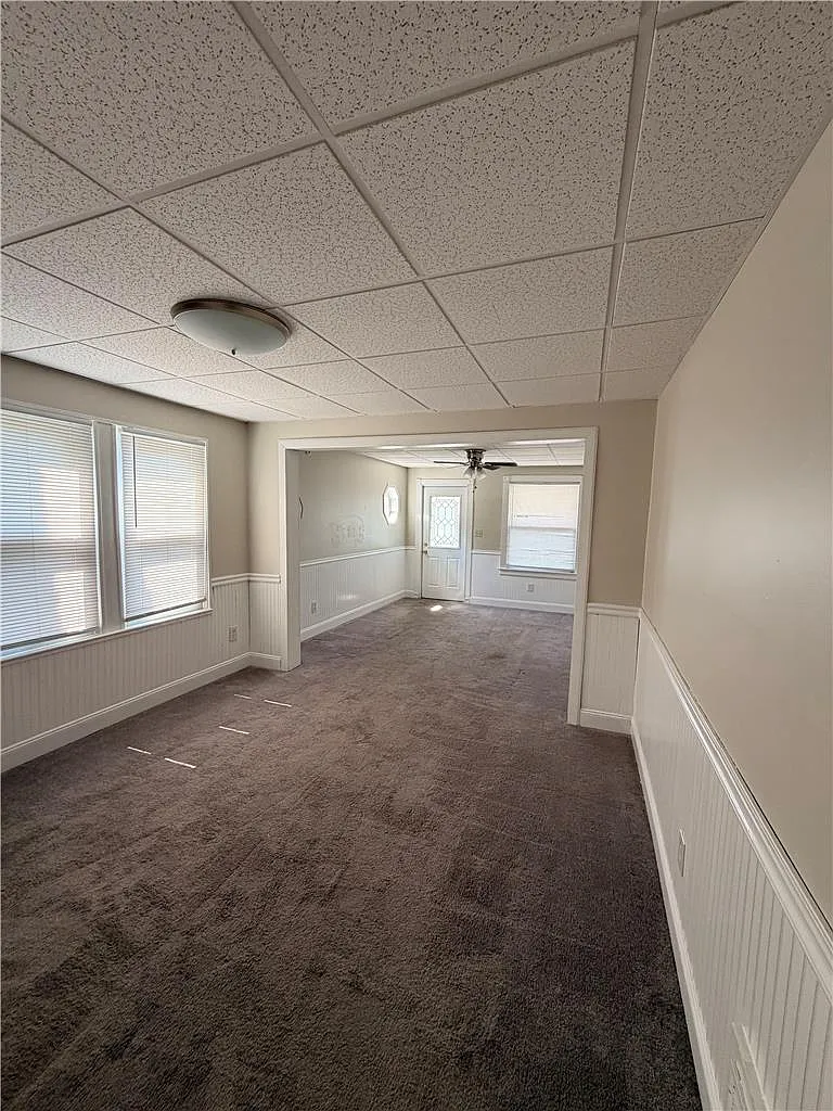 3 bed, 1.0 bath, 520 sqft, $1,875 — Photo 2