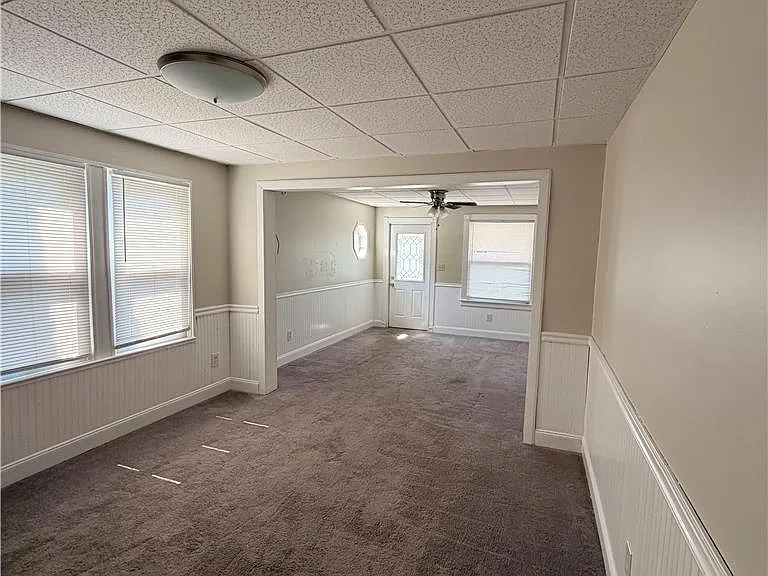 2414 Birch St — Photo 2