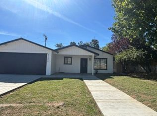 21440 Santa Barbara Dr, Tehachapi, CA 93561