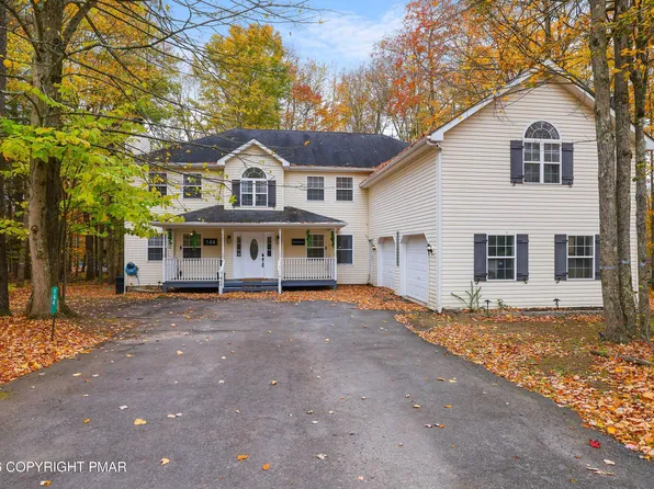 144 Choctaw Dr, Pocono Lake, PA 18347