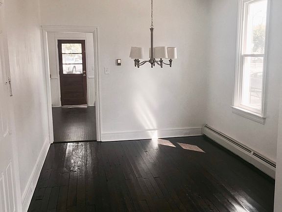 3rd image of 46 N Lancaster St