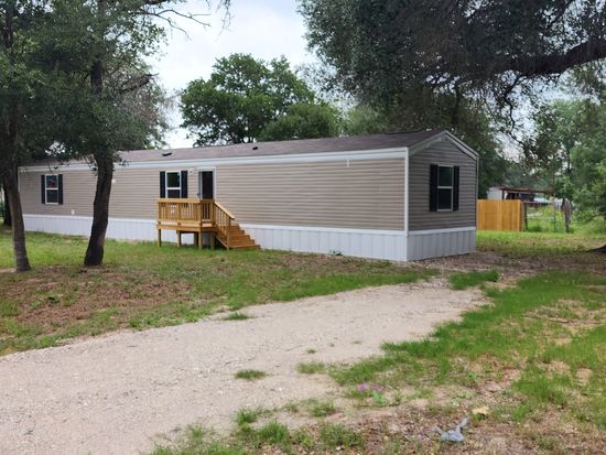 22903 Black Cherry, Elmendorf, TX 78112