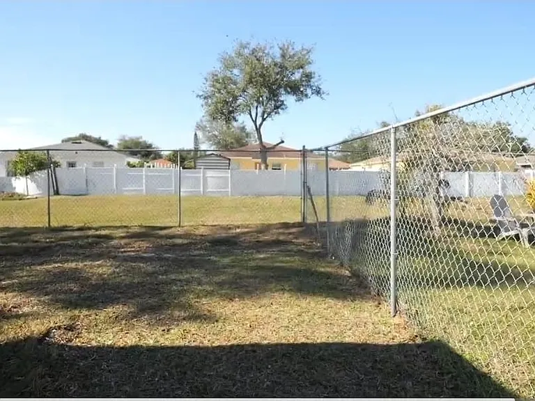 8434 N River Dune St — Photo 3