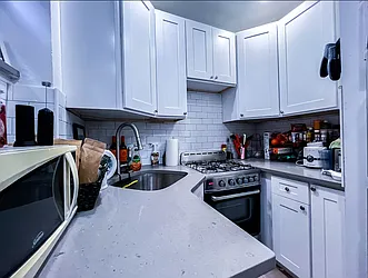 Rented by Gravity Real Estate Advisors