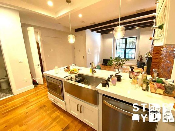 2nd image of 637 Lexington Ave #1
