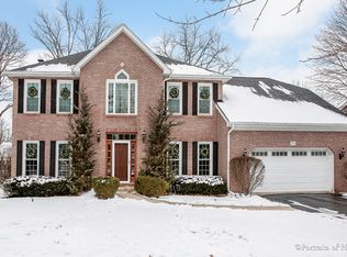 378 Brandon Ave, Glen Ellyn, IL 60137