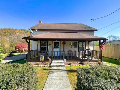 52 Burnt Rd, Rosman, NC, 28772