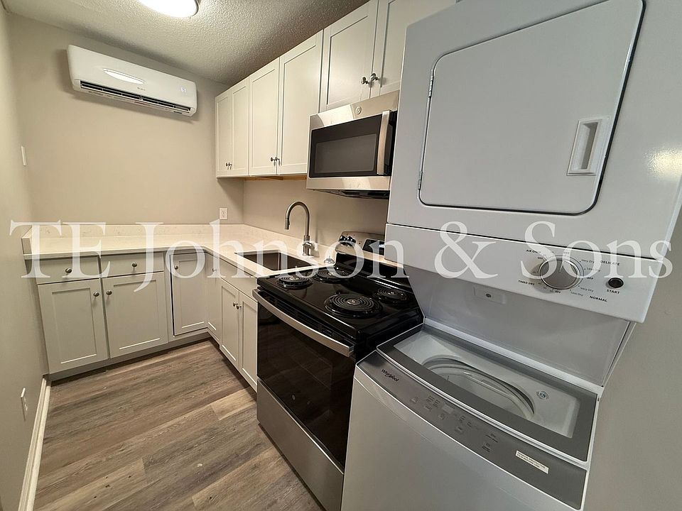 1st image of 651 Summit St APT T