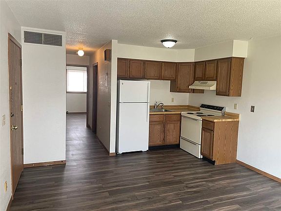 3rd image of 2643 Westwinds Dr APT 3