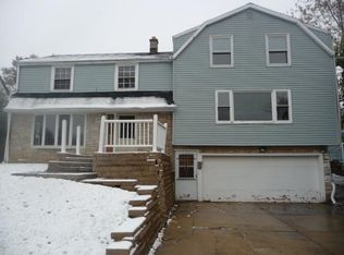 4616 W Wilbur Ave, Greenfield, WI 53220