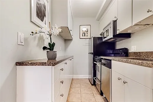 278 Clarendon St #1 — Photo 7