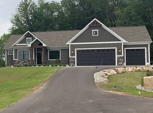 Clubhouse Dr, Lake isabella, MI