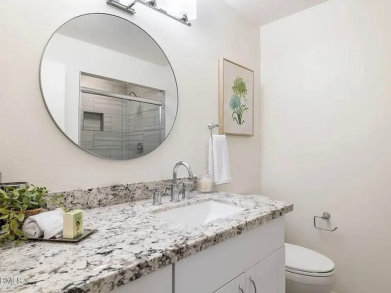 4901 N 73rd St #3 — Photo 7