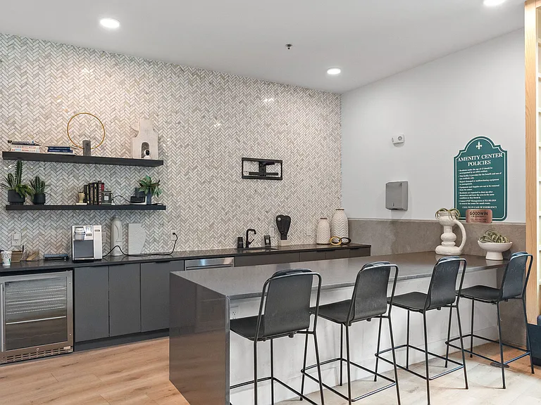 2500 Longview St #202 — Photo 34