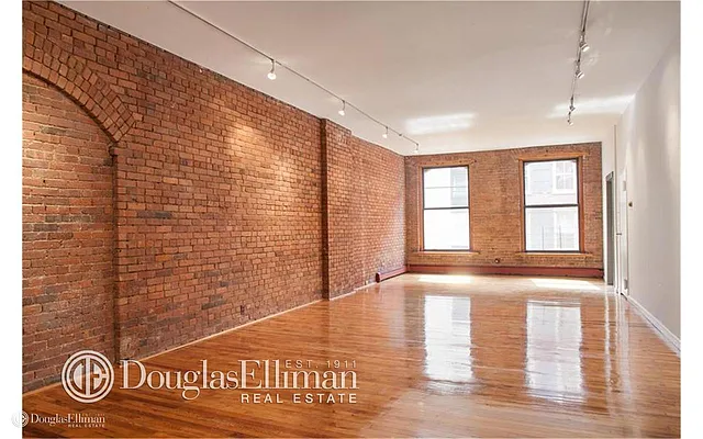 Rented by Douglas Elliman | media 20