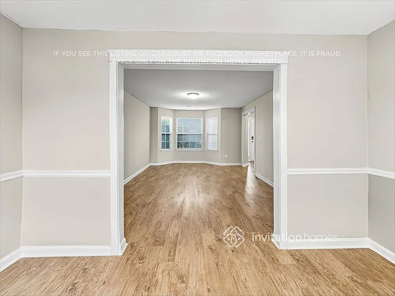6931 Silver Grass Ct — Photo 8
