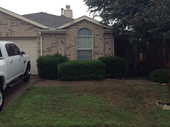 3rd image of 3200 Kingsbrook Dr