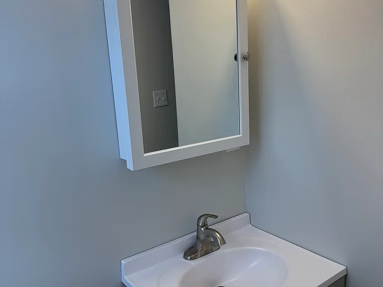198 Main St #4 — Photo 6