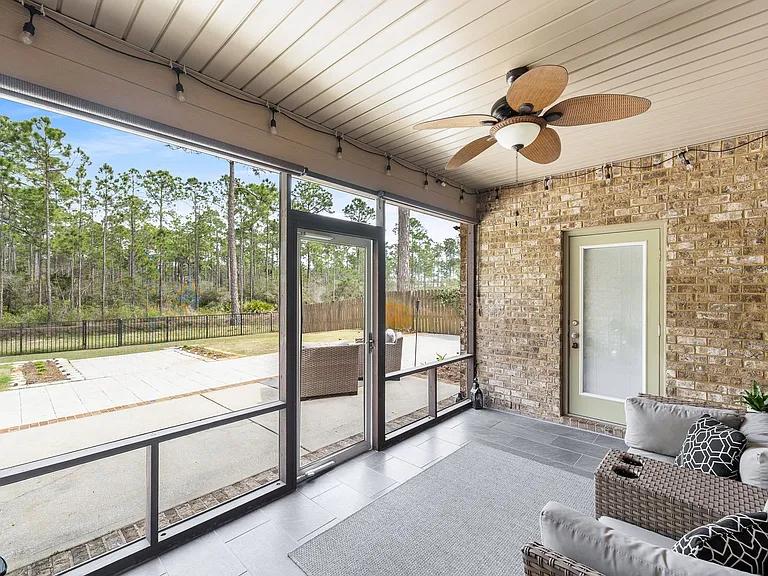 270 Whispering Lake Dr — Photo 32