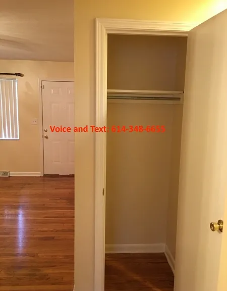 3469 Medway Ave — Photo 6