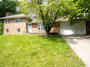 1223 S Fairview Rd, Columbia, MO 65203