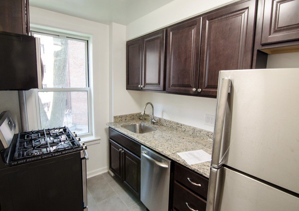 2nd image of 3447 90th St APT J31