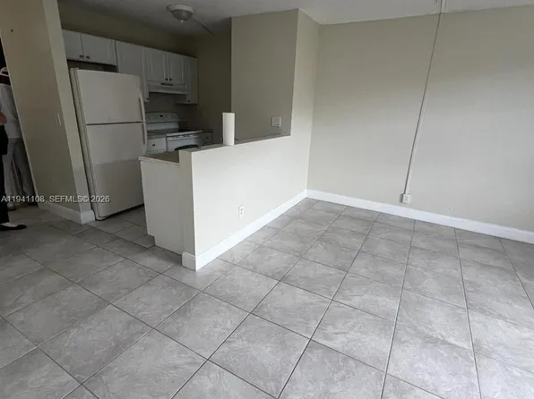 2701 Riverside Dr, Coral Springs, FL