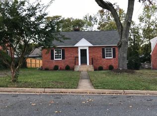 6810 Kincaid Ave, Falls Church, VA 22042