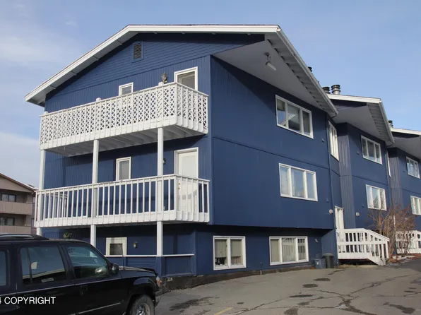 11429 Heritage Ct, Eagle River, AK 99577